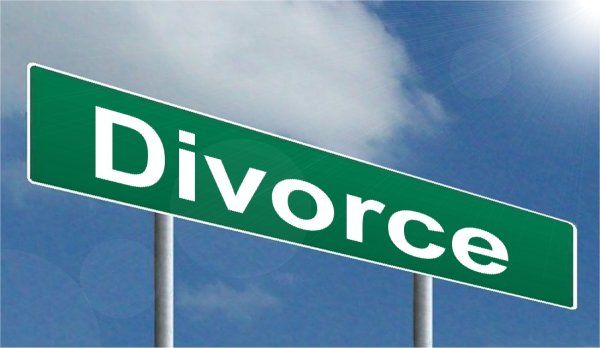 Divorce, selling a house with your spouse when separating