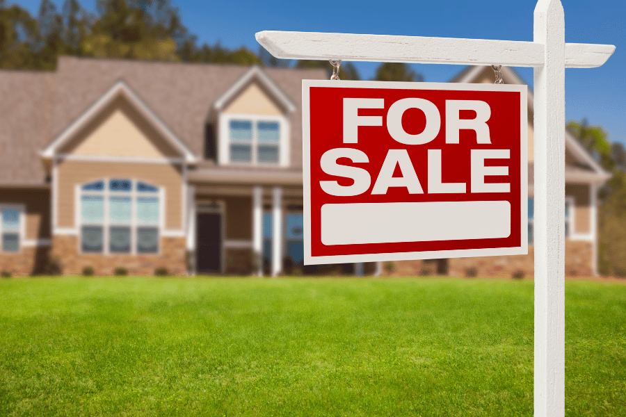7 Advantages of Buying a Home in a Seller's Market