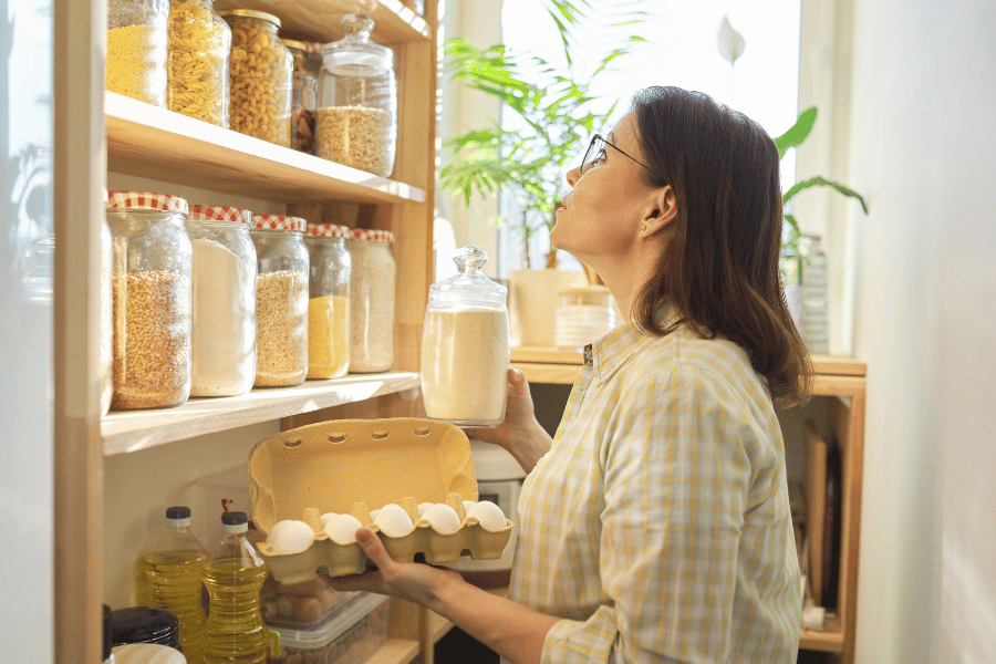 Walk-in Pantry Feature