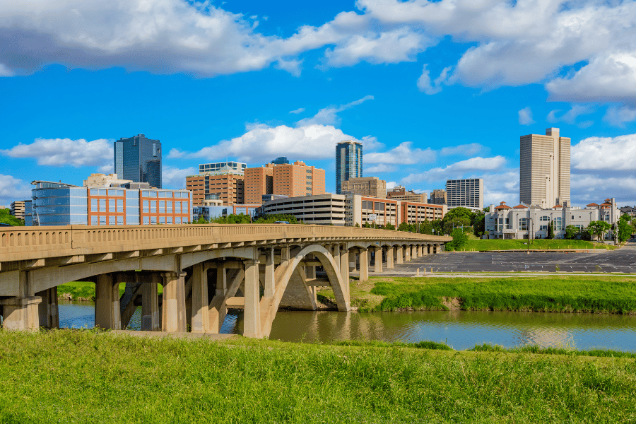 Fort Worth, TX The Fastest growing us city