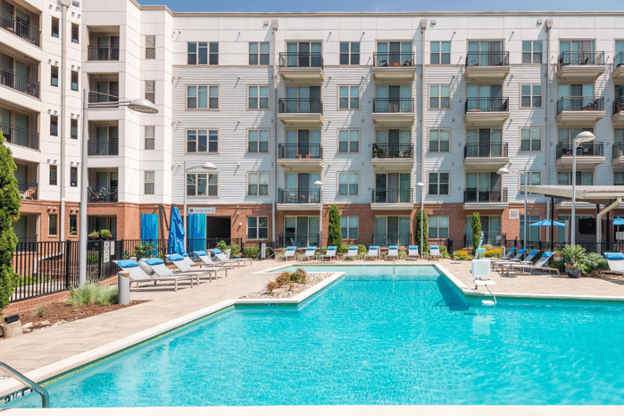 605 West End Apartment pool and outdoor area in Durham, NC