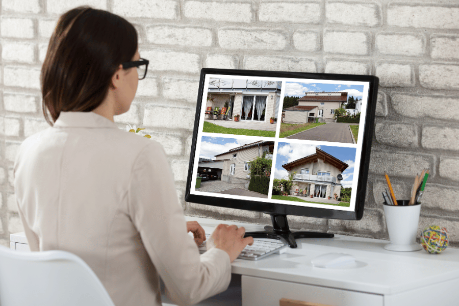 Agent listing the home for sale online