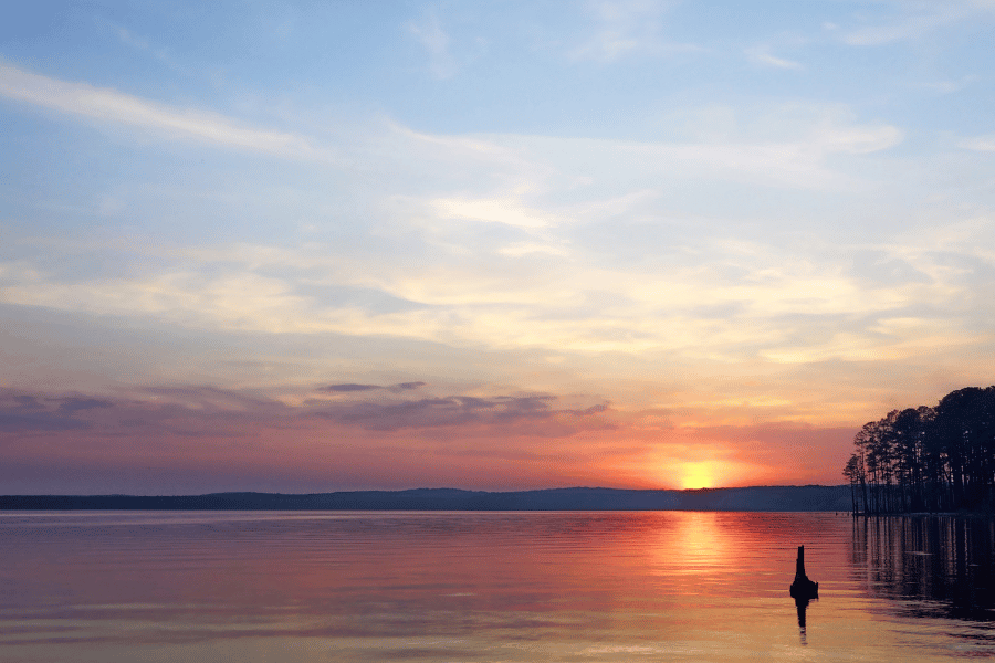 beautiful sunset at Jordan Lake in Raleigh, NC 