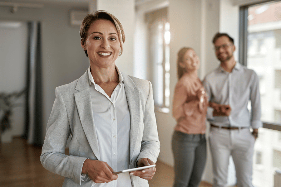 Working with a trustworthy real estate agent